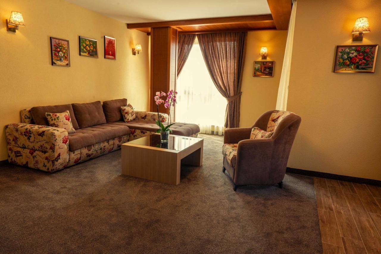 Boutique Hotel Provence Бутик Хотел Прованс Petrics Kültér fotó