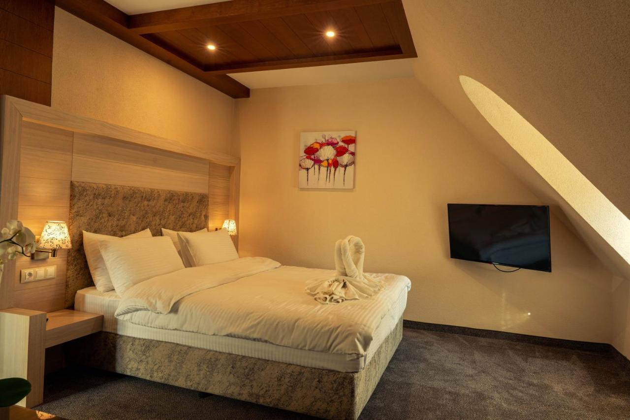 Boutique Hotel Provence Бутик Хотел Прованс Petrics Kültér fotó