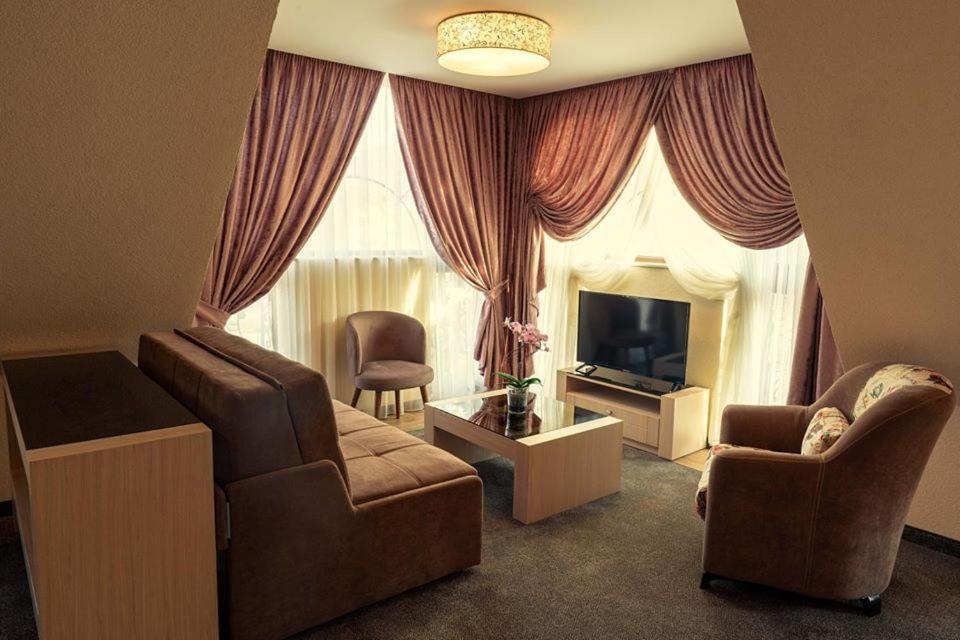 Boutique Hotel Provence Бутик Хотел Прованс Petrics Kültér fotó